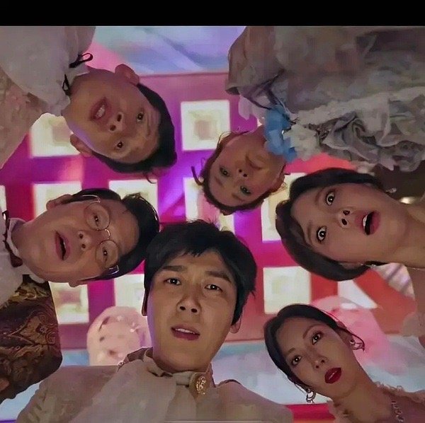 30张微信朋友圈背景图片下载 让你的朋友圈封面个性起来!