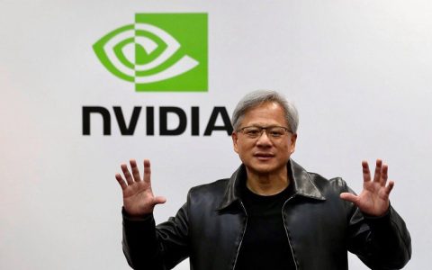 英伟达ceo黄仁勋：ai不会完全取代人类