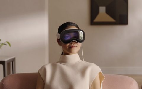 苹果头显低配版曝光 为了更好的卖高配vision pro？