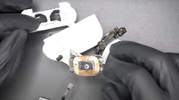 全球首款透明airpods pro充电盒来了，科技感满满！