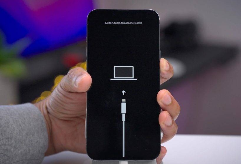 iphone 16将支持无线恢复固件，再见了iphone刷机！