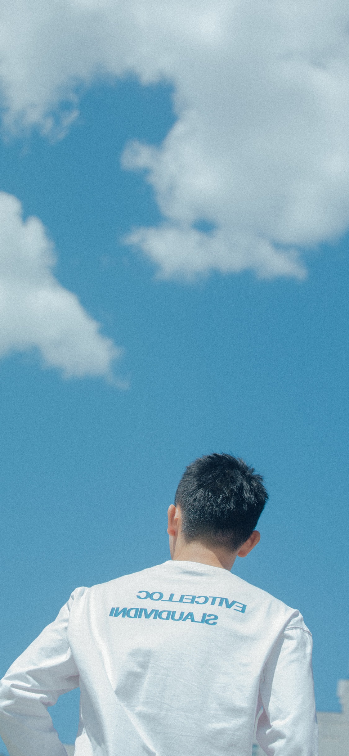 20张好看的2k超清手机壁纸下载 国庆/风景/简约/炫酷风格都有